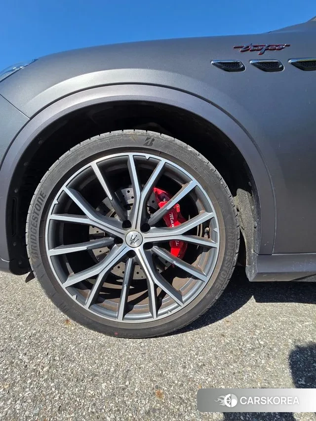 Maserati Grecale id 3136858 из Кореи 13
