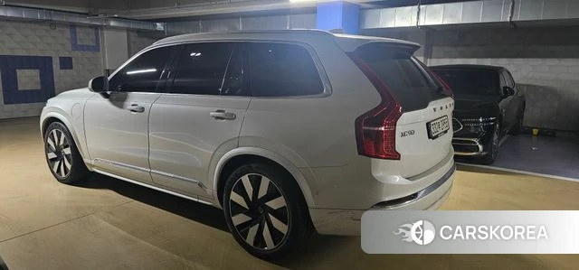 Volvo XC90 second Generation 2023 Белый из Кореи, фото 5