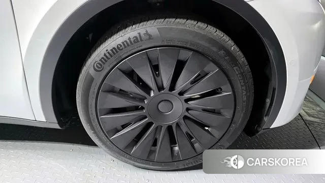 Tesla Model Y id 3295317 из Кореи 15