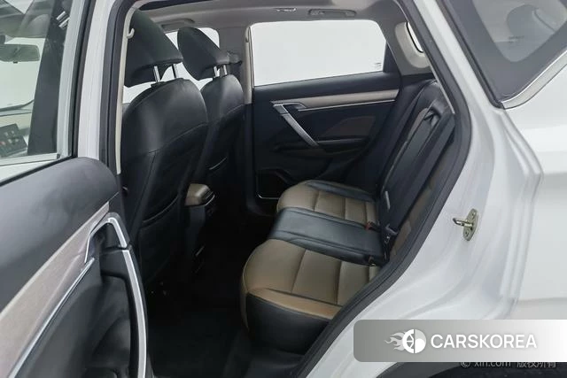 Geely Automobile Binyue id 4253589 из Китая 19