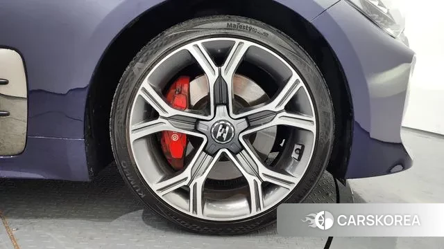 Kia Stinger id 3736935 из Кореи 15