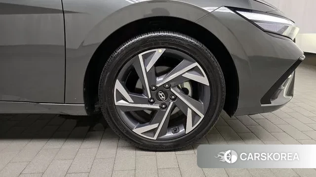 Hyundai The New Avante Hybrid (CN7) id 3079740 из Кореи 15