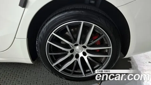 Maserati Ghibli id 2346082 из Кореи 15