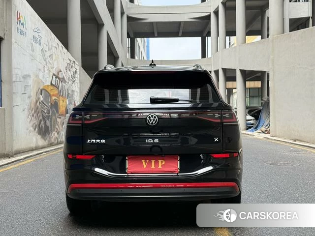 Volkswagen ID.6 X id 4368246 из Китая 9