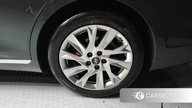 Hyundai The New Grandeur IG Hybrid id 4410347 из Кореи 27