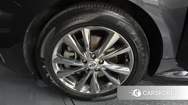 Kia The New Carnival id 3156811 из Кореи 15