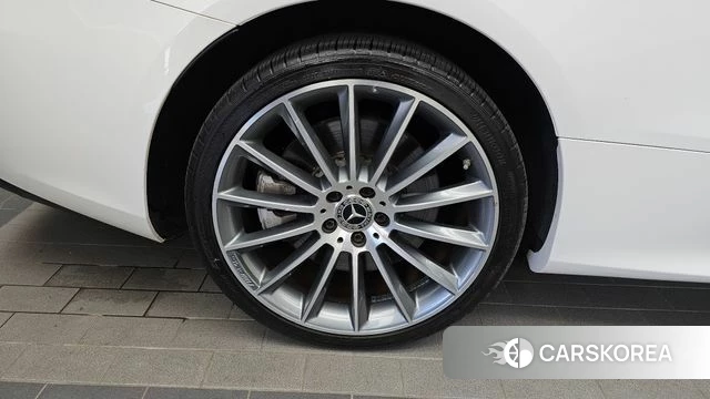 Mercedes-Benz E-Class W213 id 4642578 из Кореи 28