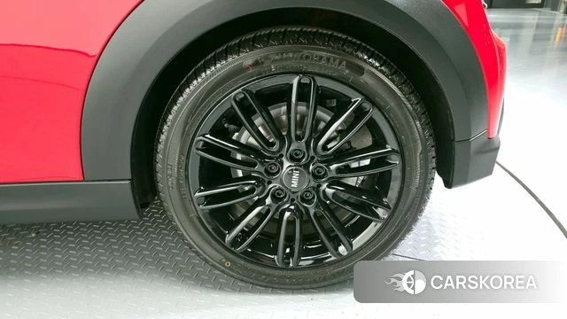 Mini Cooper Convertible id 3811108 из Кореи 15