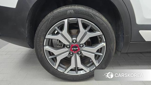 Kia Seltos id 4671404 из Кореи 15