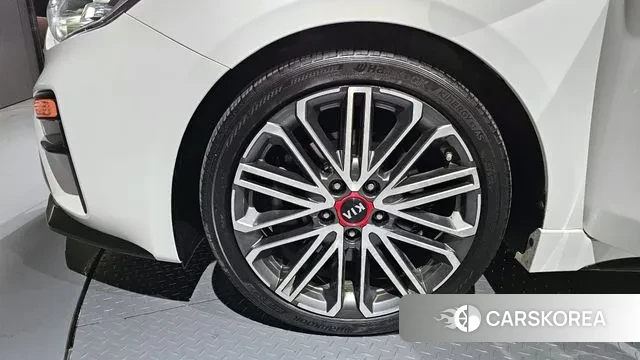 Kia Come New K3 id 3479132 из Кореи 15