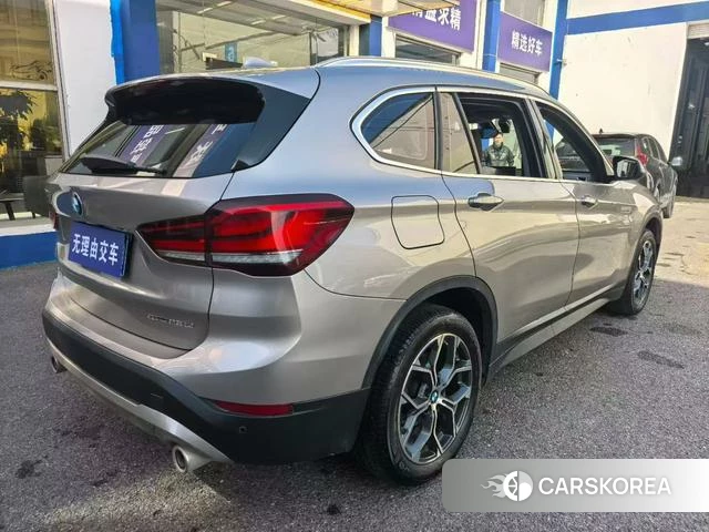 BMW X1 2023 Шампань из Китая, фото 5