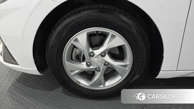 Hyundai Avante (CN7) id 3865579 из Кореи 15