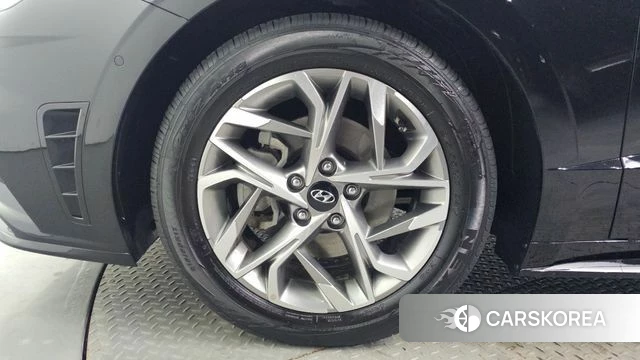 Hyundai Sonata (DN8) id 4283476 из Кореи 27