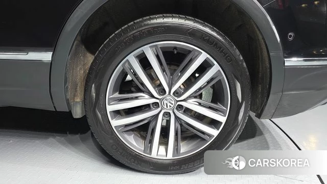 Volkswagen Tiguan Allspace id 3788688 из Кореи 15