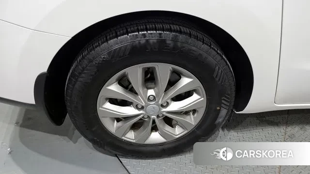 Kia The New Carnival id 3362600 из Кореи 15