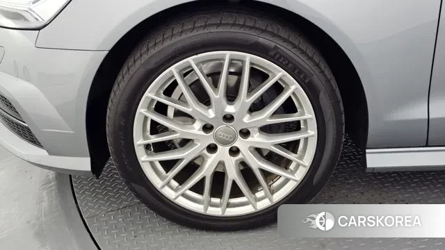 Audi New A6 id 3336580 из Кореи 15