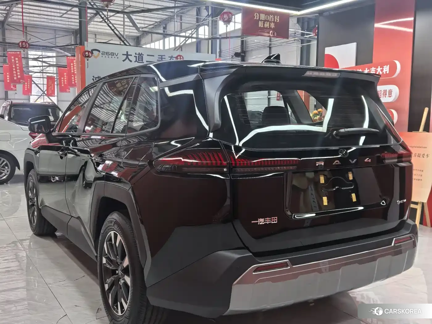 Toyota RAV4 Rongfang 2026 Черный из Китая, фото 5