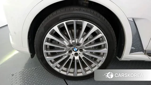 BMW X7 (G07) id 3390150 из Кореи 15