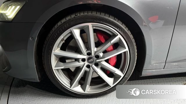 Audi S6 (C8) id 4018727 из Кореи 15