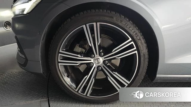 Volvo S60 3rd generation id 3801141 из Кореи 15