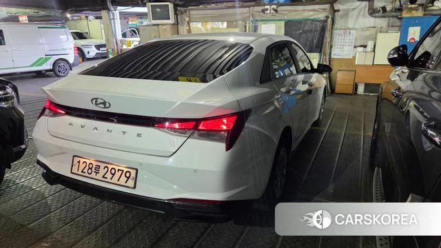 Hyundai Avante (CN7) id 4383717 из Кореи 12
