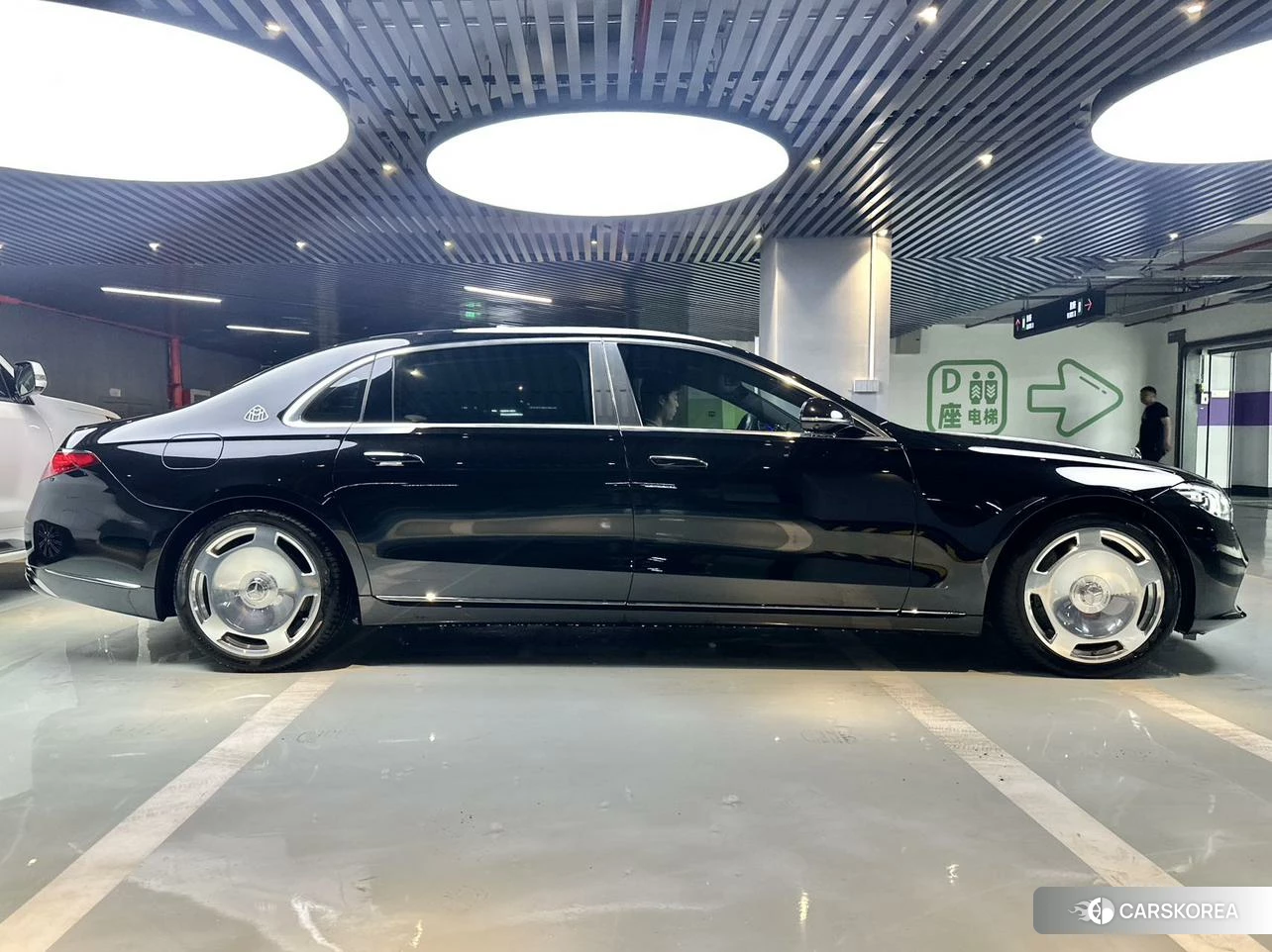 Mercedes-Benz Maybach S-class id 4452165 из Китая 16