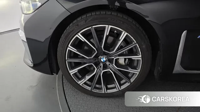 BMW 7 Series (G11) id 3374376 из Кореи 15