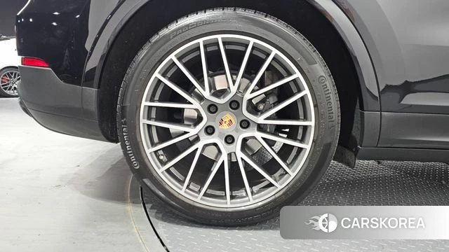 Porsche Cayenne (PO536) id 3940918 из Кореи 15