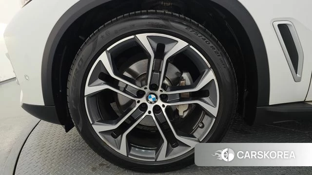 BMW X5 (G05) id 4572529 из Кореи 29