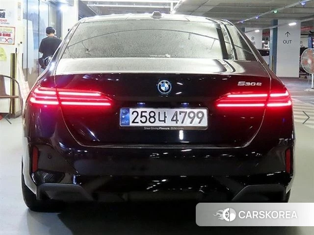 BMW 5 Series (G60) id 4749046 из Кореи 15