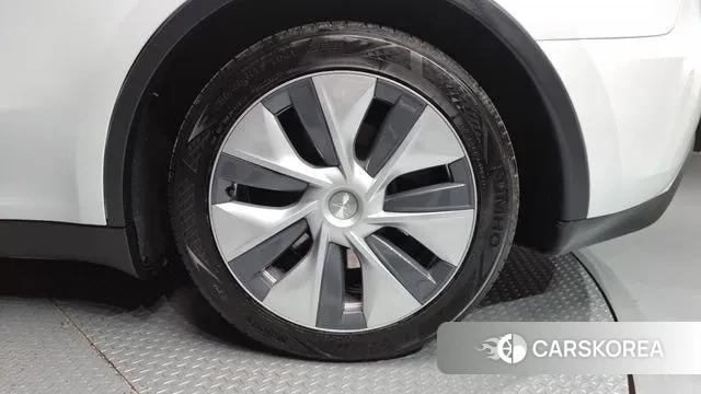Tesla Model Y id 3420364 из Кореи 15