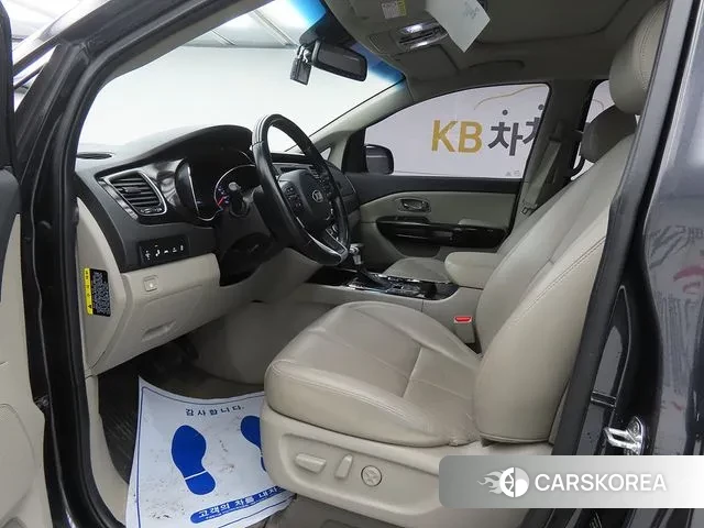 Kia The New Carnival id 3728247 из Кореи 15