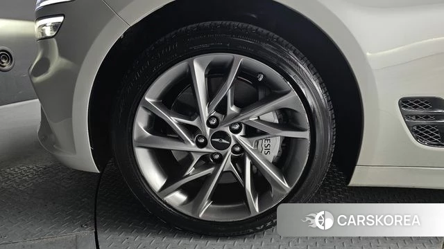 Genesis The New G70 id 3826187 из Кореи 15