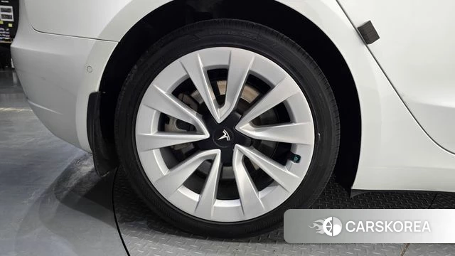 Tesla Model 3 id 4636235 из Кореи 27