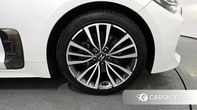 Kia Stinger id 3568677 из Кореи 15