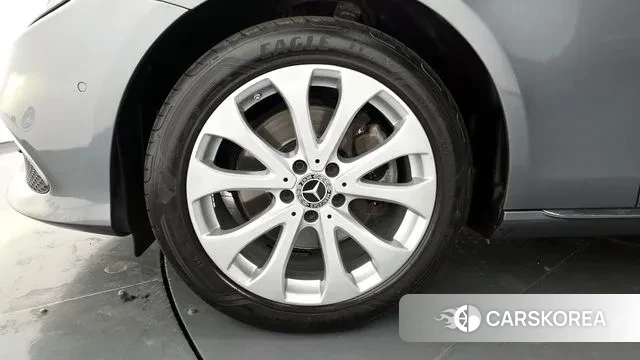 Mercedes-Benz E-Class W213 id 3772823 из Кореи 15