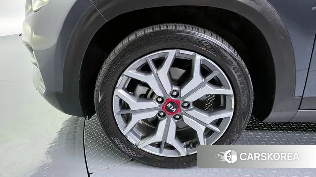 Kia Seltos id 4389945 из Кореи 28