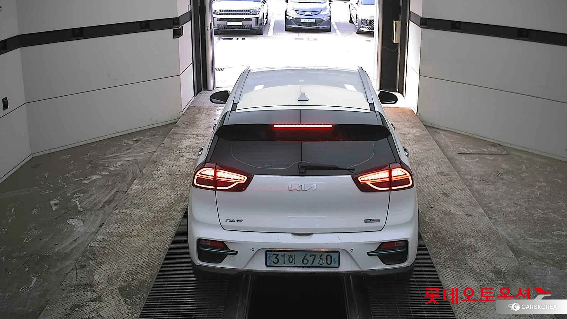 Kia Niro EV id 3875737 из Кореи 33