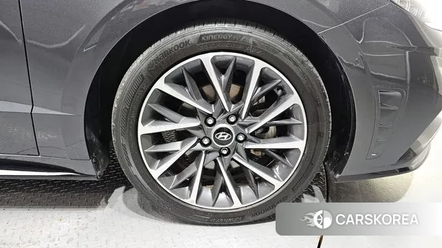 Hyundai Sonata (DN8) id 3028946 из Кореи 15