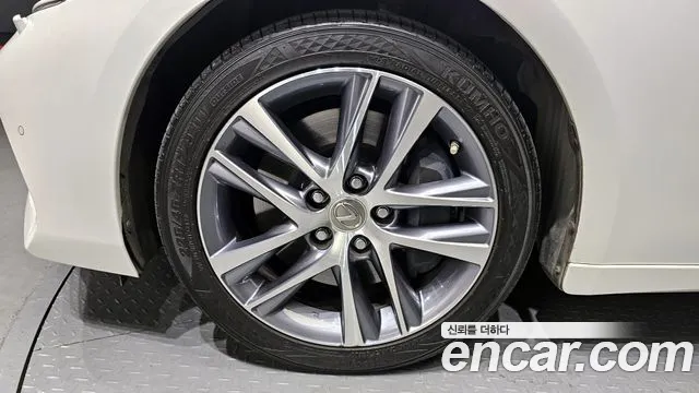 Lexus New IS300 id 2534765 из Кореи 15