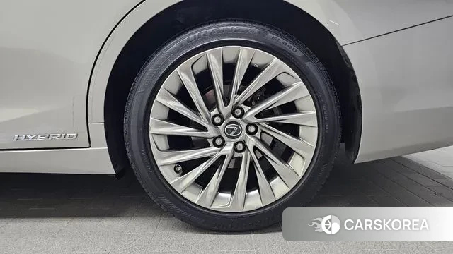 Lexus ES300h 7th generation id 3691428 из Кореи 15