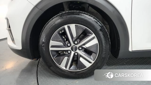 Kia The New Niro id 4625494 из Кореи 28