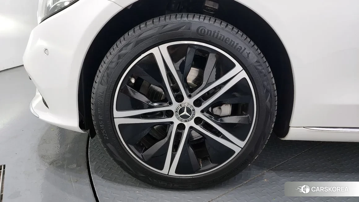 Mercedes-Benz C-Class W205 id 1615146 из Кореи 15