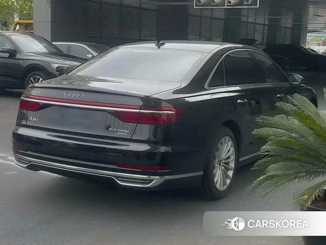 Audi A8 id 4213158 из Китая 9