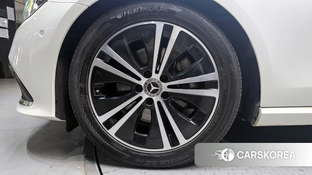 Mercedes-Benz E-Class W213 id 4179436 из Кореи 15