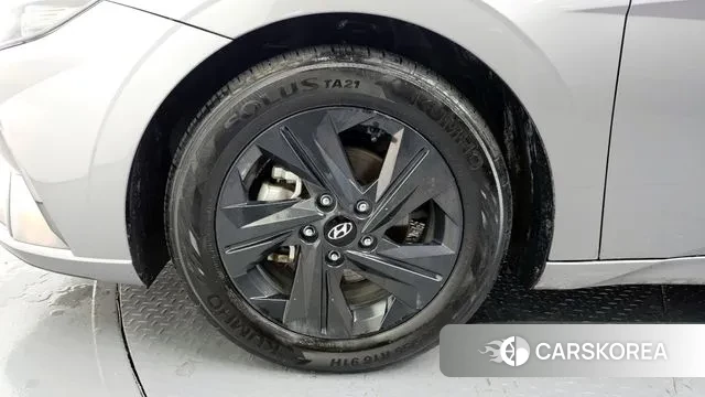 Hyundai Avante Hybrid (CN7) id 3752640 из Кореи 15