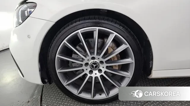 Mercedes-Benz E-Class W213 id 3122431 из Кореи 15