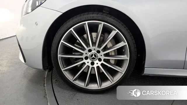 Mercedes-Benz E-Class W213 id 3764383 из Кореи 15