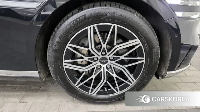 Genesis G90 (RS4) id 3752123 из Кореи 15