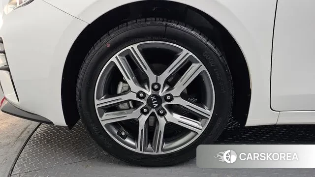 Kia Come New K3 id 3713791 из Кореи 15